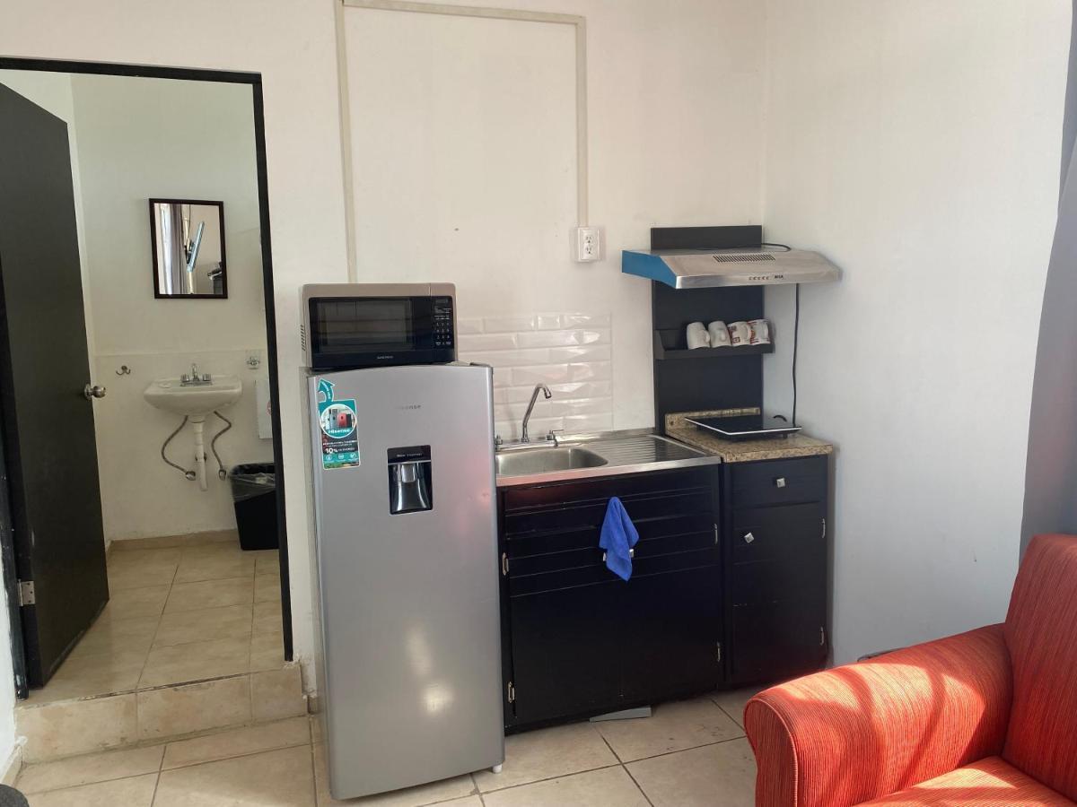 Suites Apodaca Buitenkant foto