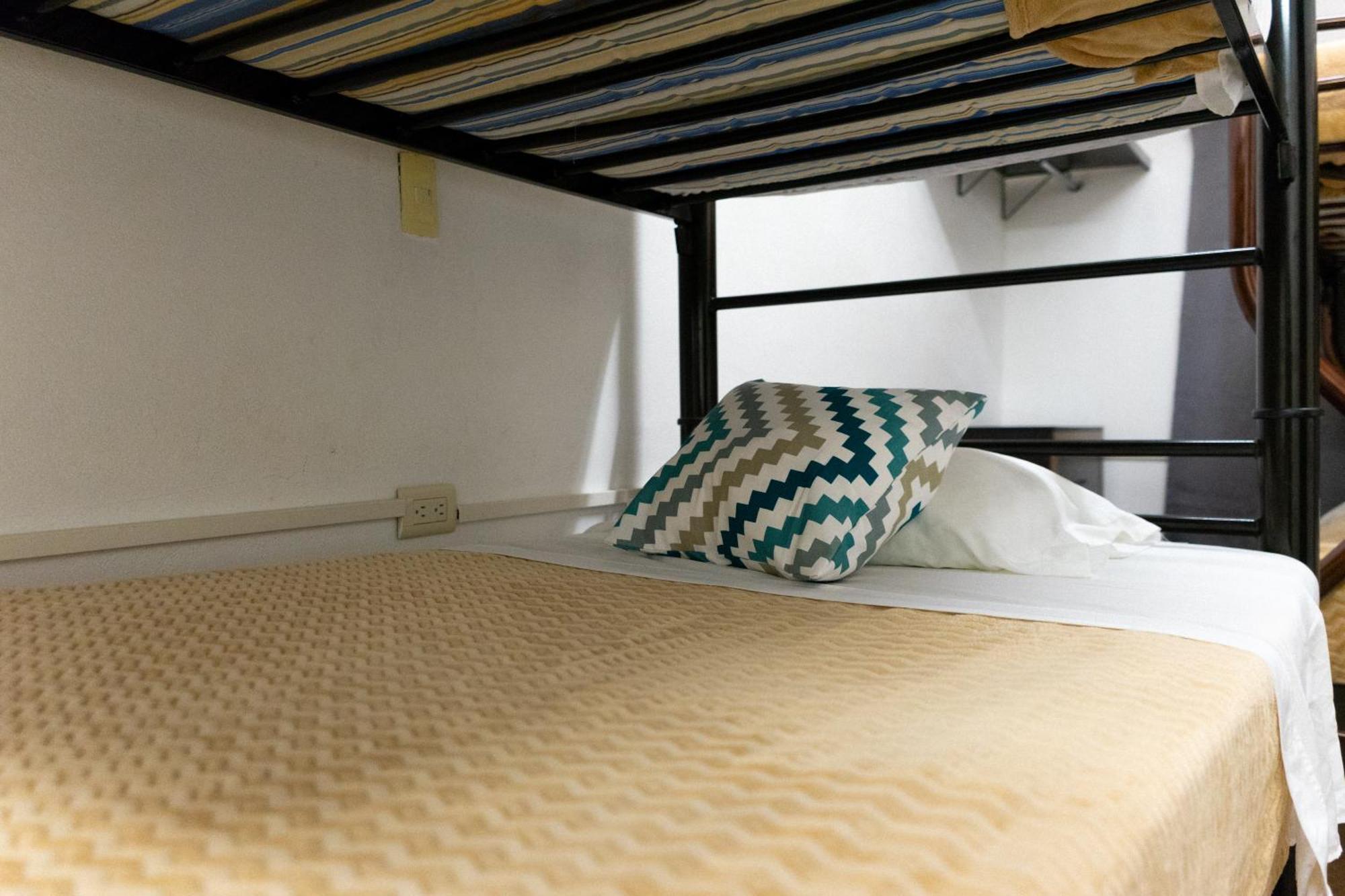 Suites Apodaca Buitenkant foto