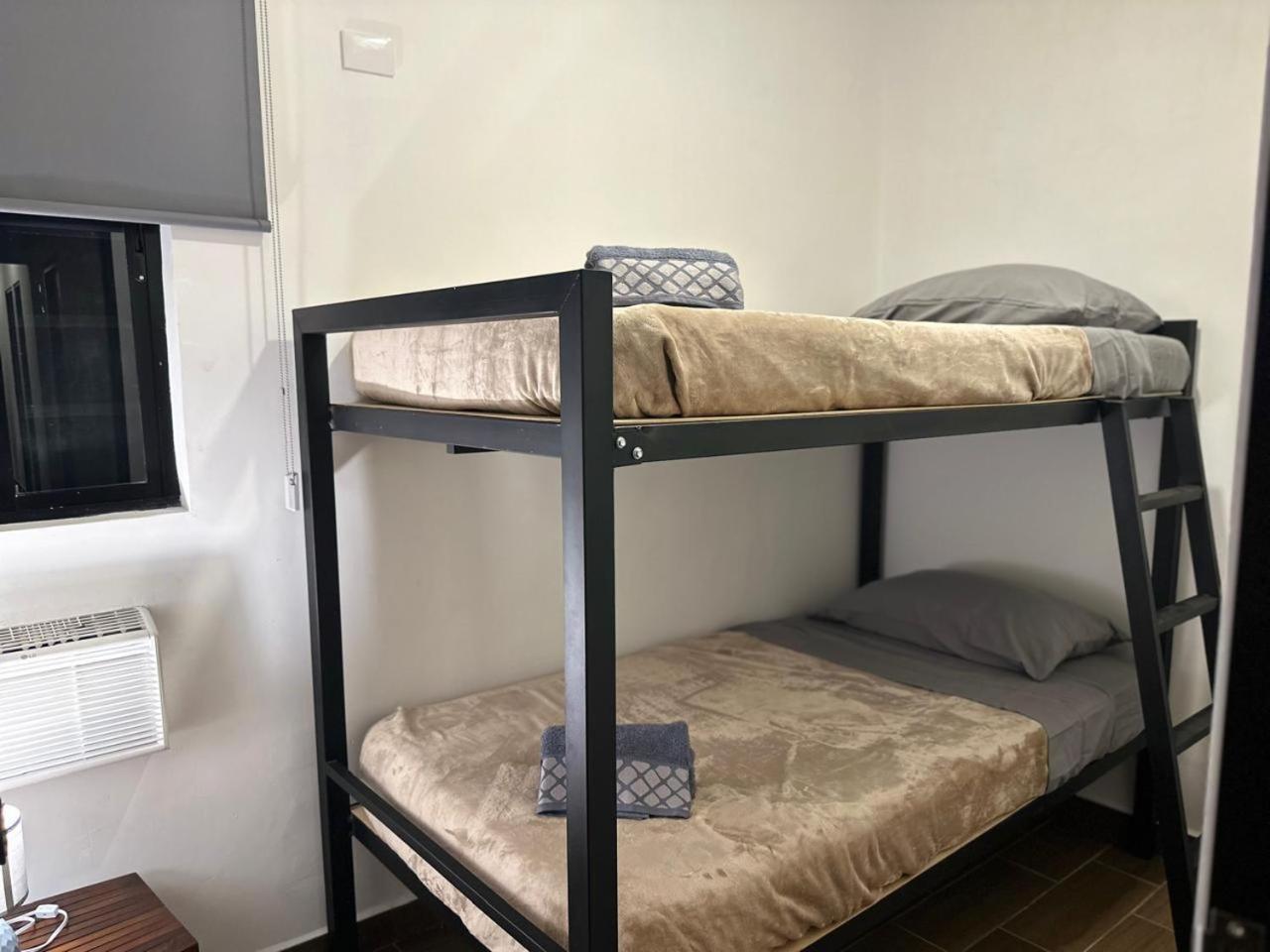 Suites Apodaca Buitenkant foto